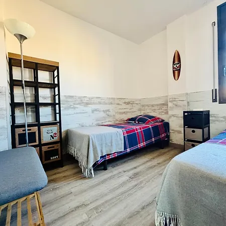Global Immo 4042 Mileni Duplex Apartament Roses