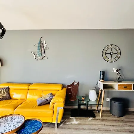 Global Immo 4042 Mileni Duplex Apartament *